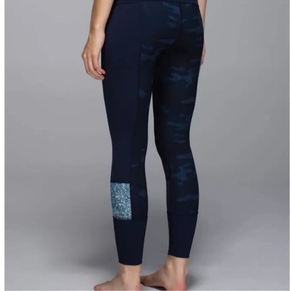 Lululemon Athletica Navy Leggings Size 4 - Picture 6 of 11